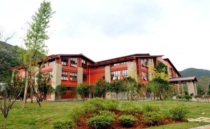 pDZePeXGE2a0g3LPD8EPSzGsFcVhumGGugWiI1bi