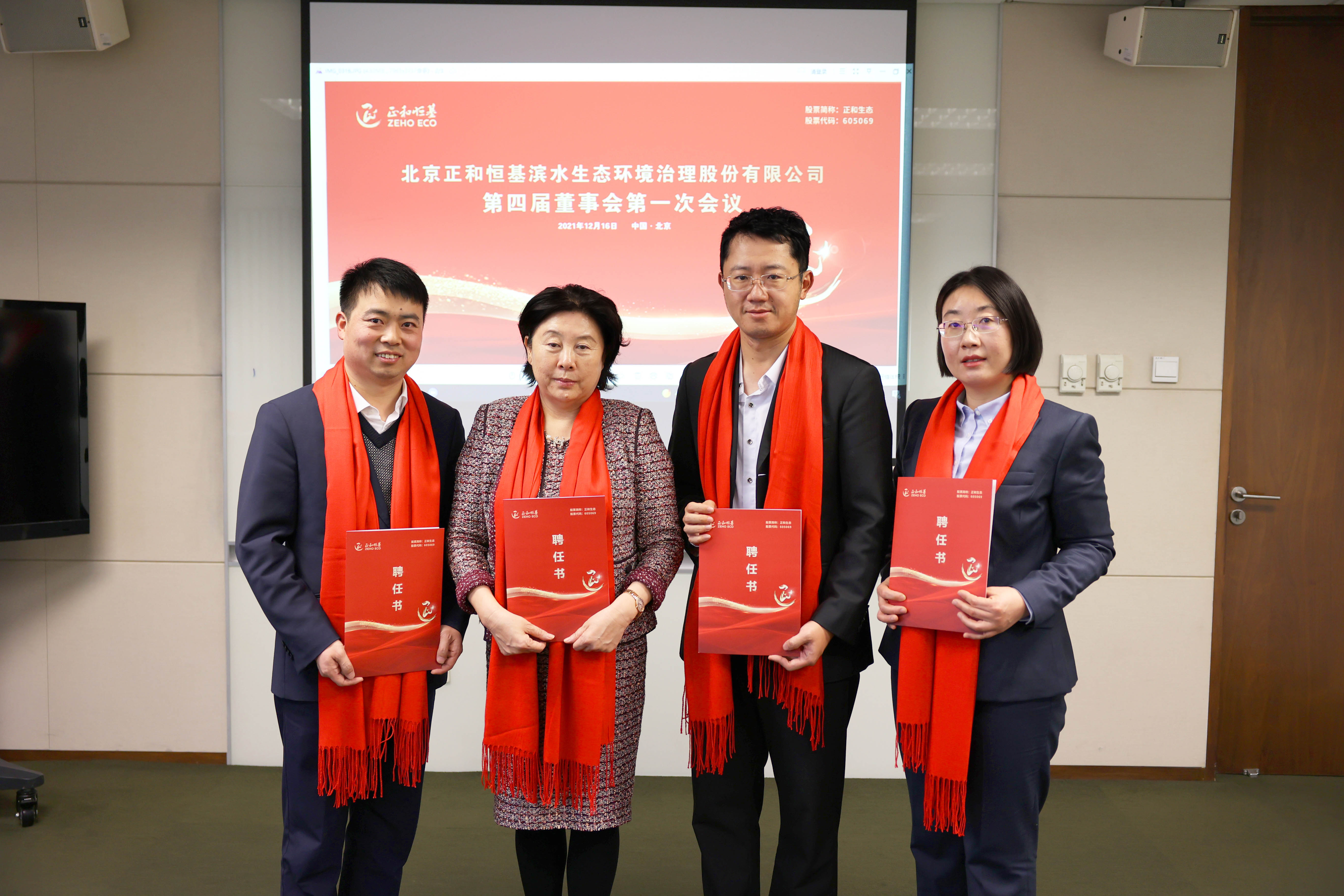 sRnhV8QCDA6JcOZpTvSEUvjbqJwHHK2ov7cM3QtH